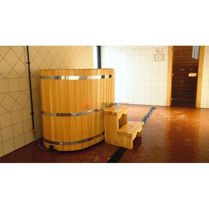 Купель овальная НКЗ из кедра, 120x120x200 см / 40 мм